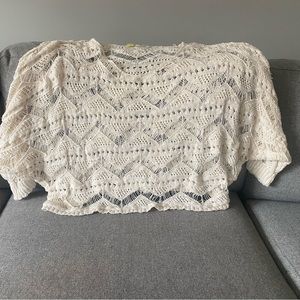 Gianni Bini Cream Crochet Crop Top